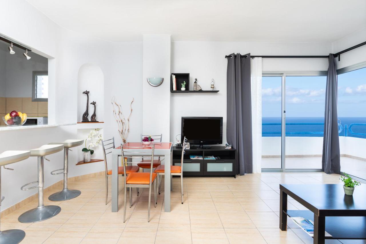 Paradise Beach Suite Адехе Екстер'єр фото