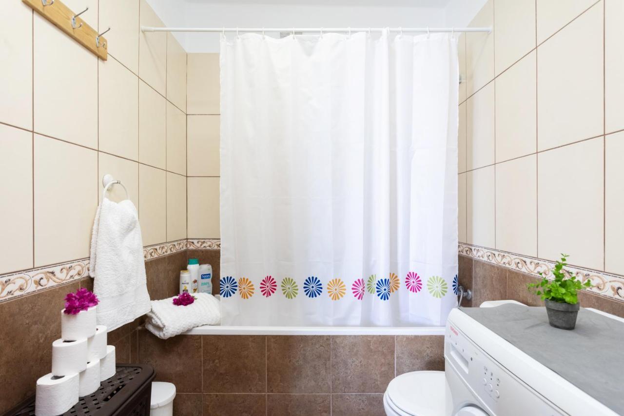 Paradise Beach Suite Адехе Екстер'єр фото